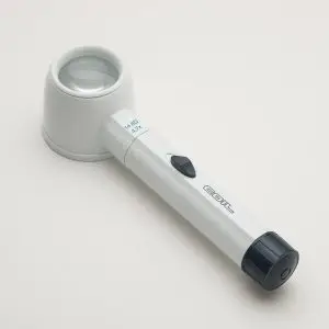 4.7X / 14.8D COIL Raylite 15 Xenon 3 Battery Magnifier  - 1.75 Inch Lens
