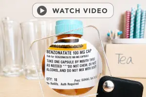 video using 3.5x folding magnification pocket magnifier